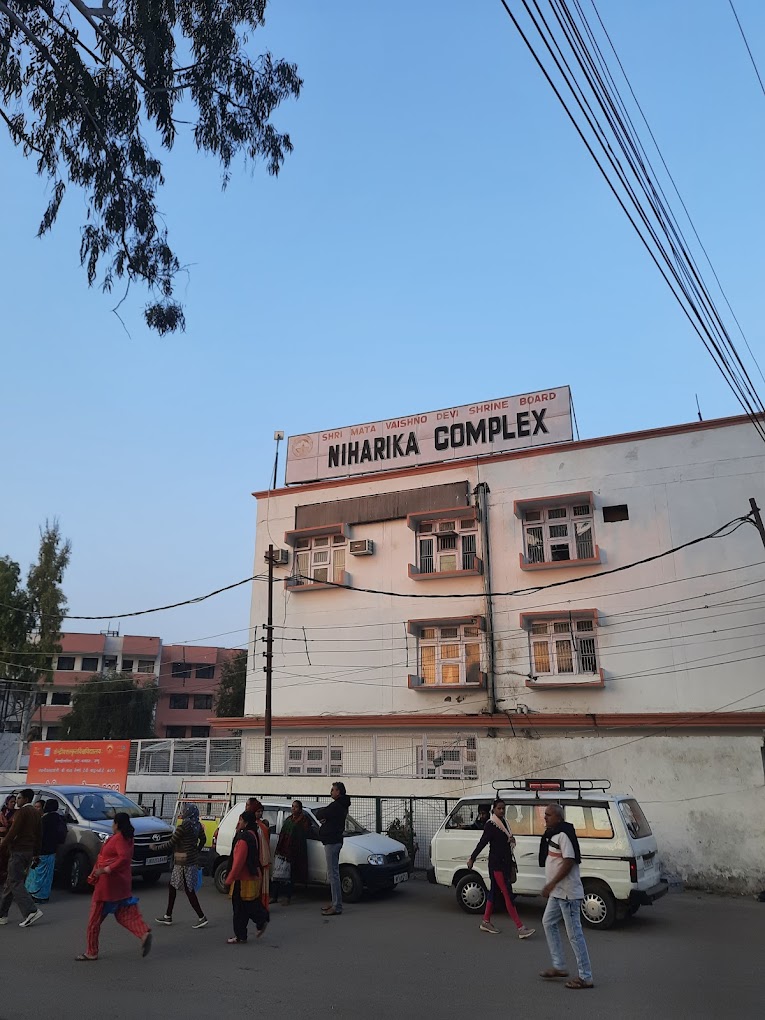 Niharika Bhawan Stay